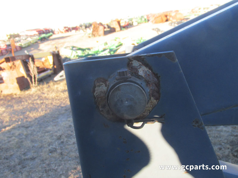 LOADER 7FT BUCKET W/O GRAPPLE